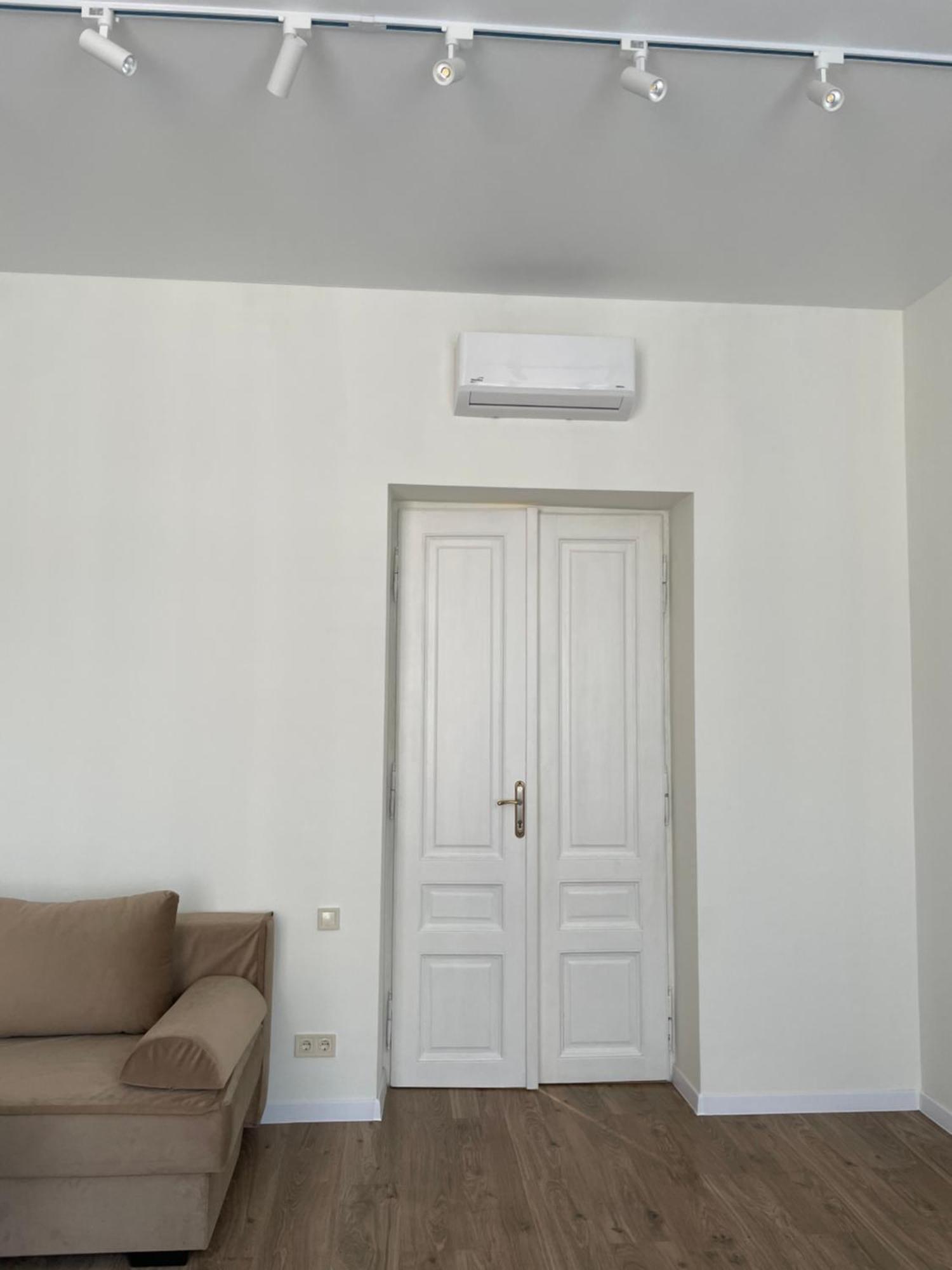 Apartamento Тиктора, 3 Центр Leópolis Exterior foto